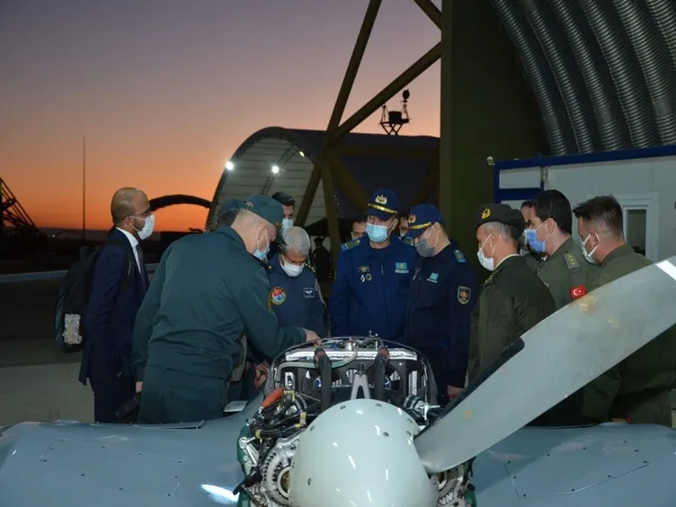 SON DAKİKA HABERLER: Kazakistan'dan kritik ziyaret! İHA/SİHA için geldiler