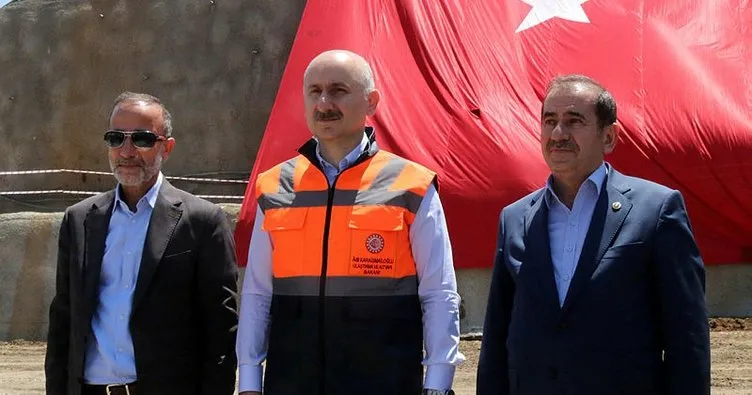 Ulaştırma ve Altyapı Bakanı Karaismailoğlu: Bitlis genelinde çok önemli projelerimiz var