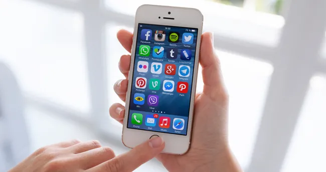 iphone kullanicilari sasti kaldi evde kal turkiye uyarisi icin ilk aciklama geldi son dakika haberler iphone kullanicilari sasti kaldi evde kal turkiye uyarisi icin ilk aciklama geldi son dakika haberler