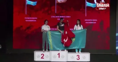 Milli sporcu Derya Ceren Çağlayan, Kazak sporculara Türk bayrağıyla böyle cevap verdi | Video
