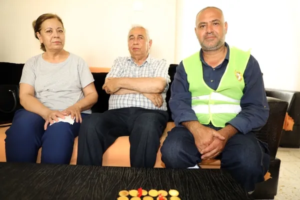 kaybolan-11-cumhuriyet-altinini-buldu-zilleri-tek-tek-calip-sahibine-ulasti-1654163268012.jpg