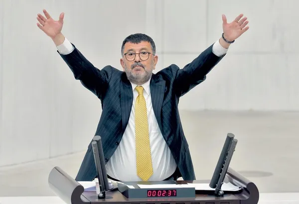 agbaba-sikistirdi-ihale-iptal-edildi-1785438277288.jpeg