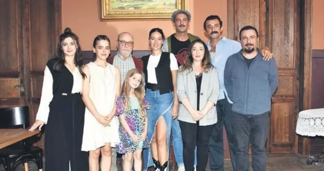 ‘Herkesi cumhuriyetimizin 100. yılı masasında toplamak istedik’ ‘Herkesi cumhuriyetimizin 100. yılı masasında toplamak istedik’