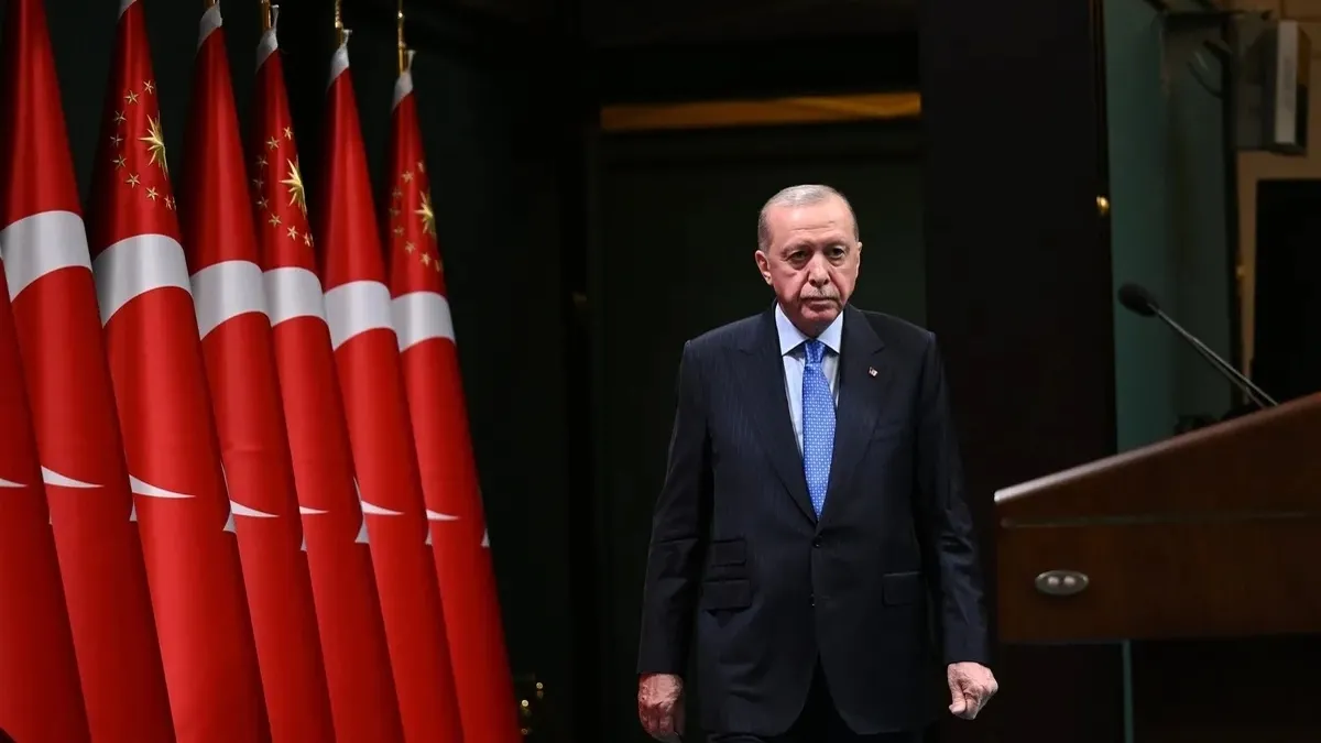 SON DAKİKA | Kabine yoğun gündemle toplanıyor! Masada birçok başlık var: Ortadoğu’daki gelişmeler, Terörsüz Türkiye… SON DAKİKA | Kabine yoğun gündemle toplanıyor! Masada birçok başlık var: Ortadoğu’daki gelişmeler, Terörsüz Türkiye…