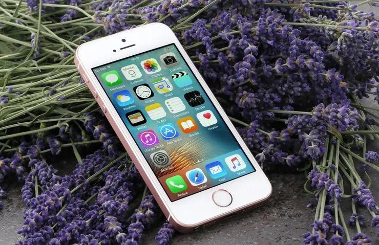 iphone geliyor iphone 9 isimli modelin