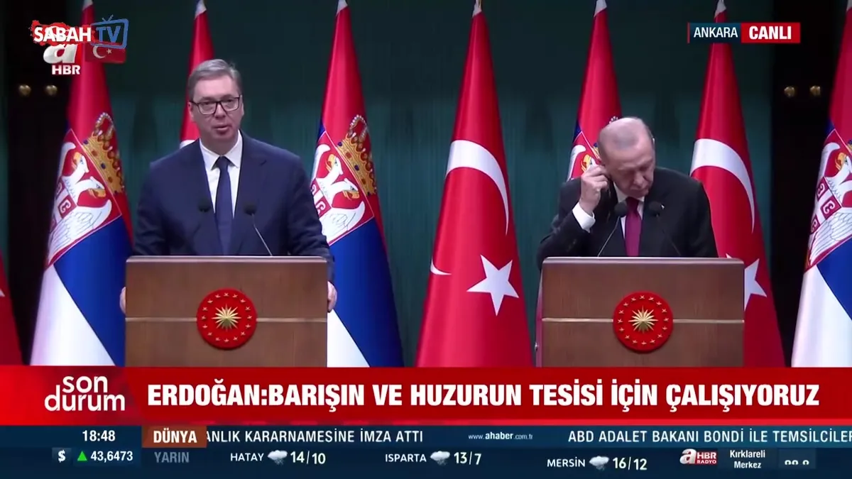 Sırbistan Cumhurbaşkanı Vucic’ten önemli açıklamalar! videosunu izle Sırbistan Cumhurbaşkanı Vucic’ten önemli açıklamalar! videosunu izle