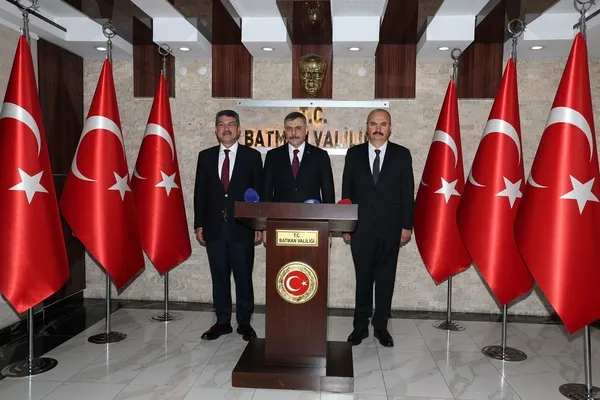 icisleri-bakani-ciftciden-batmana-terorsuz-turkiye-cikarmasi-1792244026249.jpg