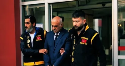 Felsefe öğretmeni tutuksuz yargılanmak üzere serbest kaldı #manisa