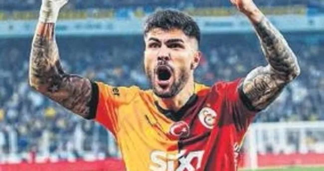 Finale özel dokunuş: 2 farklı isimle sahada