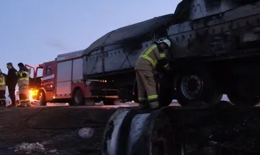 Dorsede çıkan yangın tırı sarmadan söndürüldü