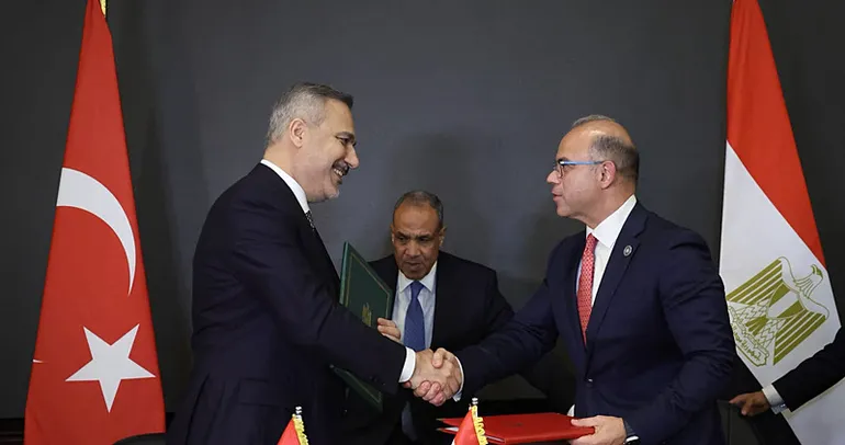 Türkiye ile Mısır arasında çeşitli belgeler imzalandı