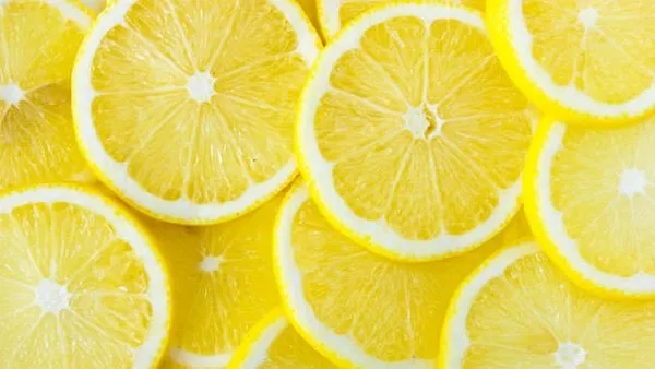 Yatağınızın başucunda limonla uyumanın şok edici faydası