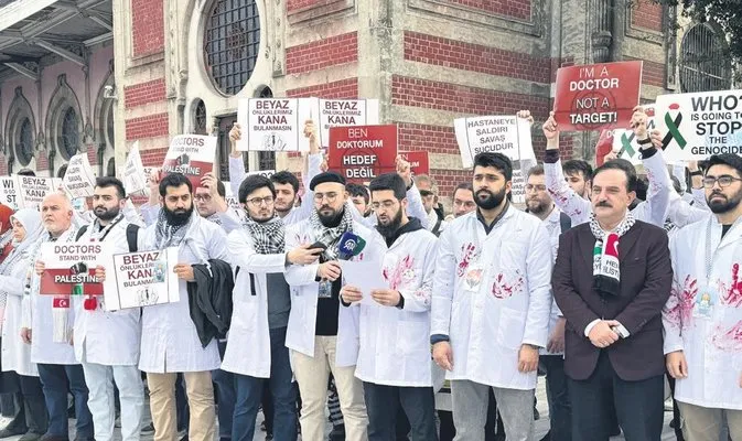 Türk doktorlar zulme karşı vicdanın sesi oldu