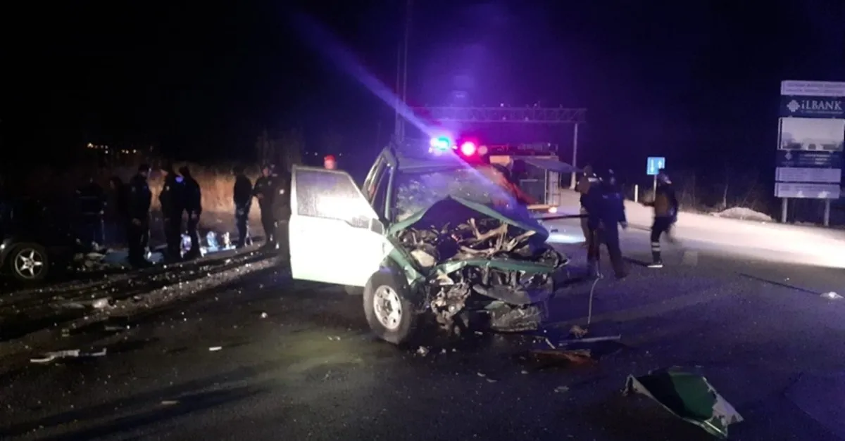 Burdur Da Trafik Kazasi 1 Olu 2 Yarali Son Dakika Haberler