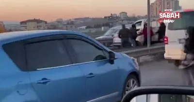 SON DAKİKA: İstanbul’da dehşet anları kamerada! Kamyonet sürücüsünü böyle darp ettiler... | Video