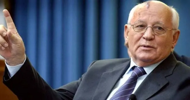 Gorbaçov: Rusya ve ABD müzakerelere başlamalı