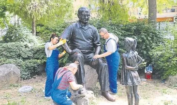 Konak’ta heykeller koruma altına alındı