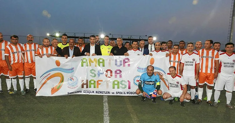 35 yaş üstü futbol turnuvası başladı