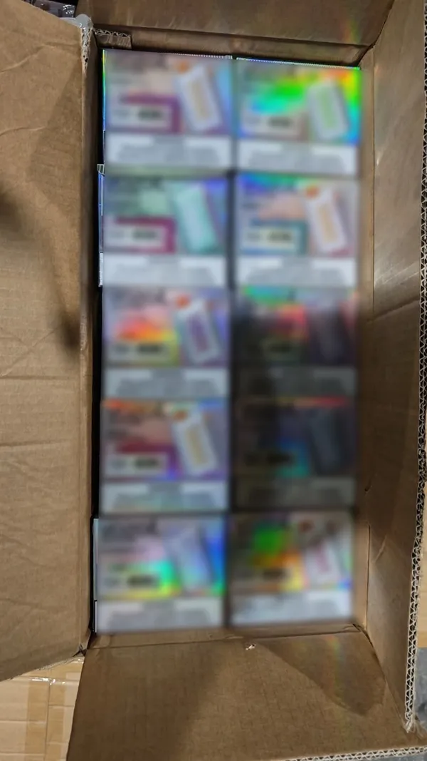 istanbulda-tarihi-kacakcilik-operasyonu-310-milyon-tl-degerinde-elektronik-sigara-ele-gecirildi142-bin-cihaz-y-1793431286807.jpeg