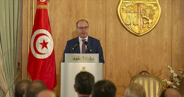Tunus Başbakanı Fahfah istifa etti