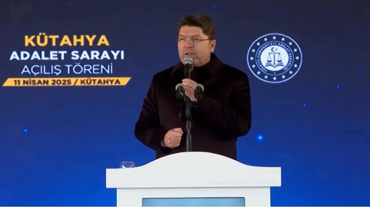 Bakan Tunç Kütahya Adalet Sarayı açılış programında konuştu Bakan Tunç Kütahya Adalet Sarayı açılış programında konuştu