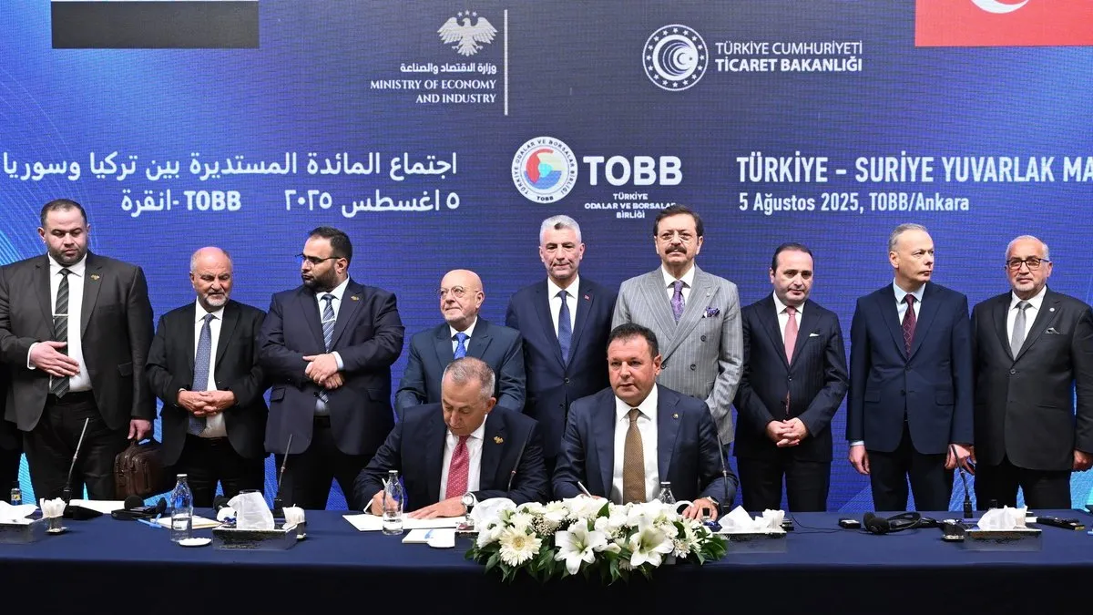 Türkiye-Suriye yuvarlak masa toplantısında mutabakat zaptları imzalandı Türkiye-Suriye yuvarlak masa toplantısında mutabakat zaptları imzalandı