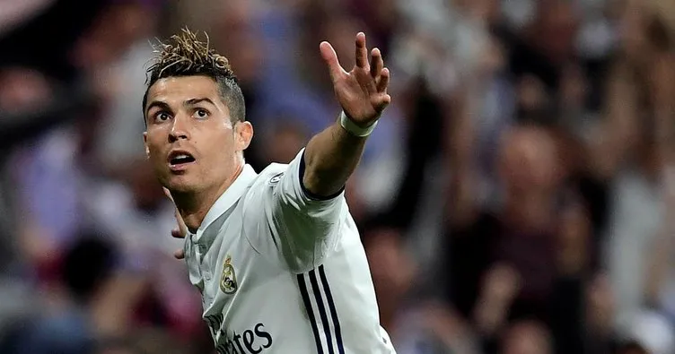 Ronaldo İnstagram’ın da kralı: 100 milyon takipçi