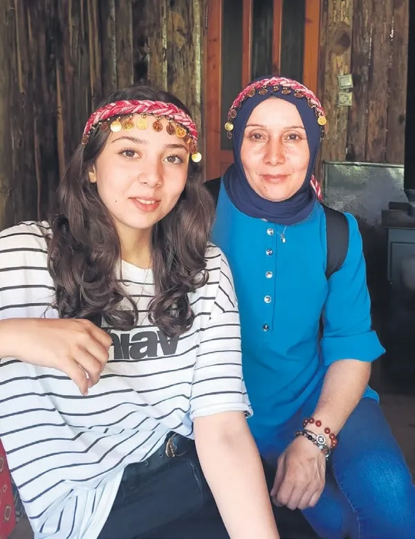 ehliyetsiz-surucu-zeynepi-hayattan-koparmisti-evlat-acisina-kaporta-faturasi-goz-gore-gore-cinayet-1792476436259.jpeg
