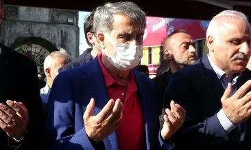 Şenol Güneş’in kayınvalidesi son yolculuğuna uğurlandı