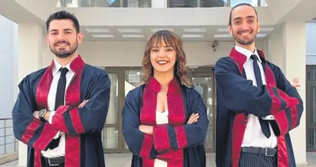 Üç doktor arkadaşın ilk tercihi deprem bölgesi oldu: Bravo size Üç doktor arkadaşın ilk tercihi deprem bölgesi oldu: Bravo size