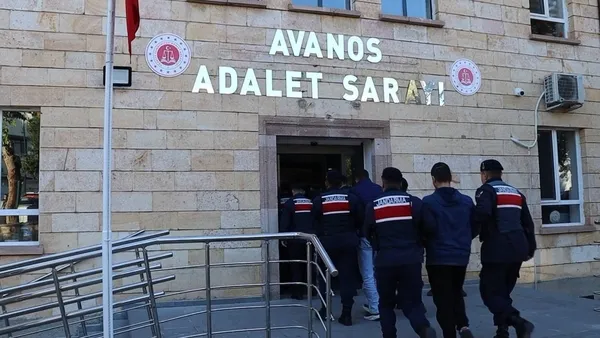 nevsehir-merkezli-dolandiricilik-operasyonunda-9-supheli-tutuklandi-1793088483966.jpg