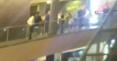 İstanbul Beylükdüzü’nde eğlence mekanı çıkışında skandal görüntüler! Tekme tokat saldırı kamerada...