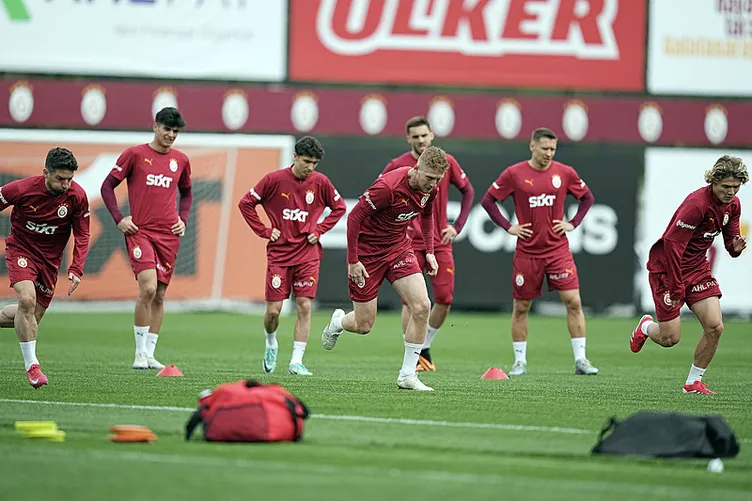 SON DAKİKA! Galatasaray’dan Avrupa devine flaş öneri! Mertens devreye girdi...