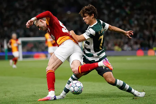 canli-uefa-sampiyonlar-liginde-sporting-lizbon-galatasaray-maci-bir-gol-daha-geldi-1788982264995.jpeg
