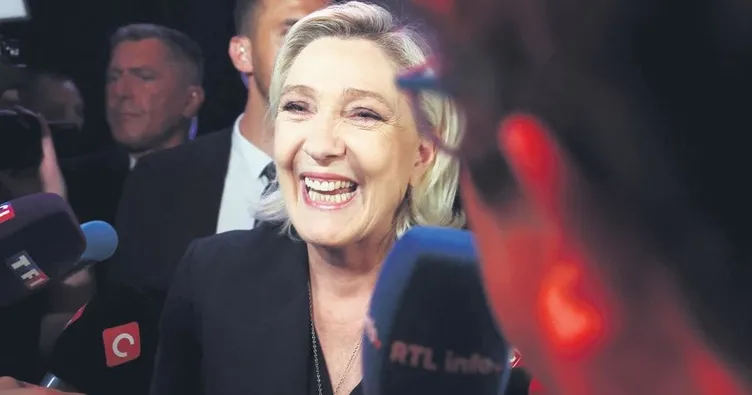 Fransa’da zafer aşırı sağın