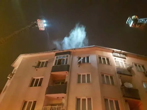 İstanbul’da korku dolu anlar! Eyüpsultan’da yangın