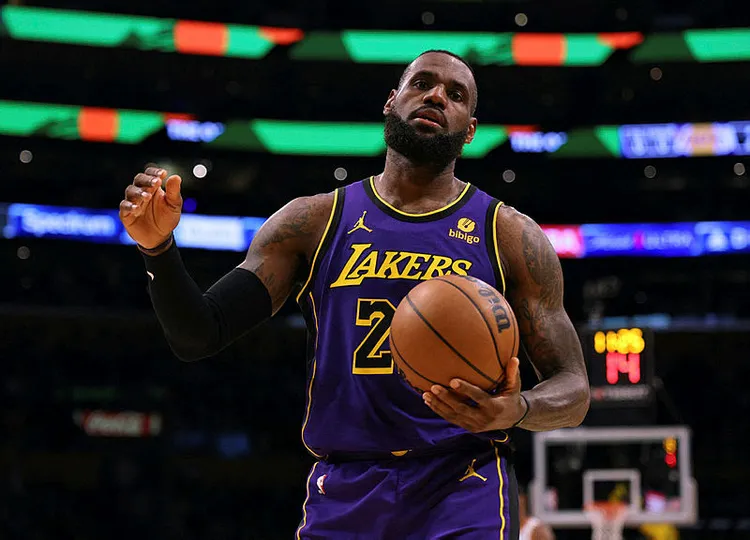 nba-all-star-oylamasinda-alperen-sengun-bir-sira-yukseldi-1705048093101.jpg