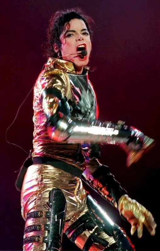 Michael Jackson'ın çok konuşulan değişimi
