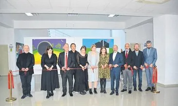 Rus ve Özbek sanatçıların sergisini Aytaç Çaluda açtı
