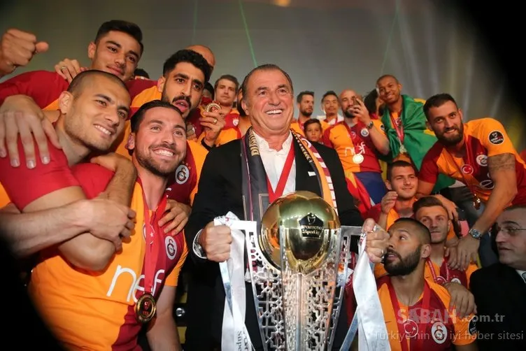 Galatasaray’da sürpriz veda...