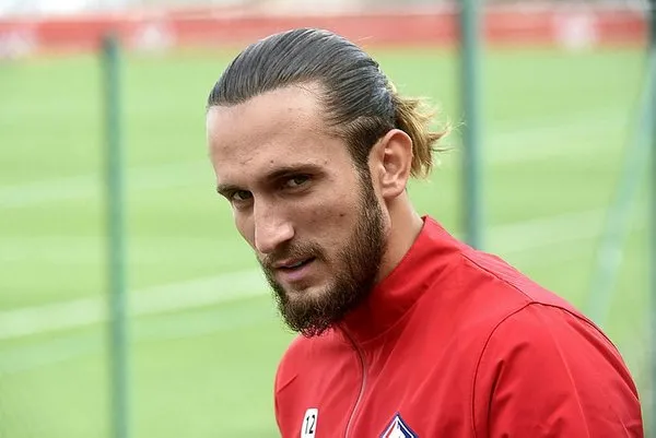 Yusuf Yazıcı Fransa'yı salladı!