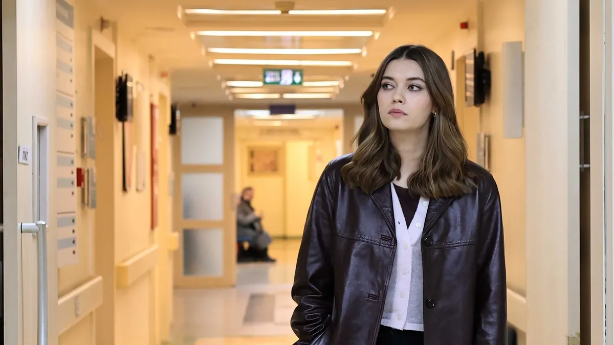 ’A.B.İ.’de Çağla iki ateş arasında!