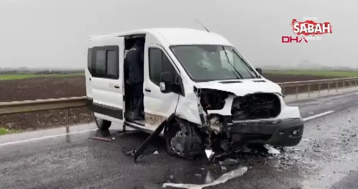 Diyarbakır’da otomobil ile minibüs kafa kafaya çarpıştı! 3 ölü, 2 yaralı | Video