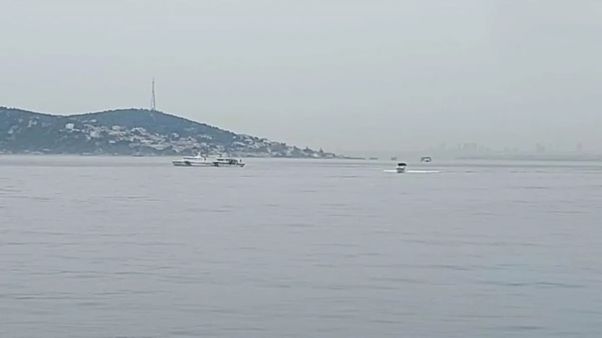 Burgazada açıklarında erkek cesedi bulundu! Burgazada açıklarında erkek cesedi bulundu!