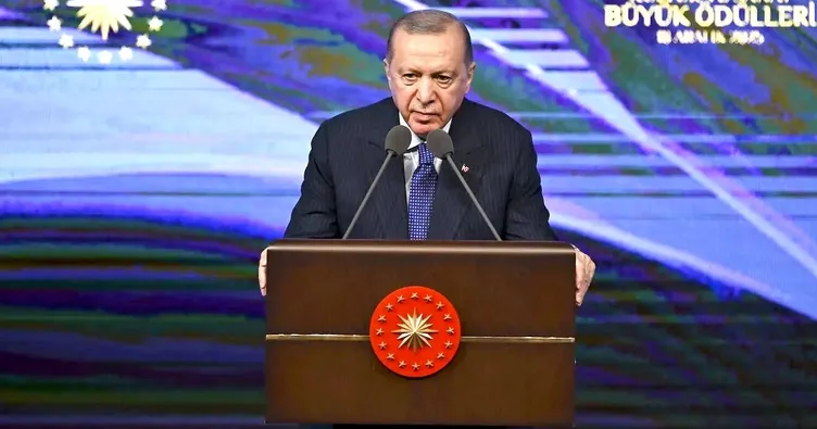 Filistin halkının dimdik yanındayız