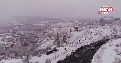 Karlı Kapadokya manzarası mest etti | Video