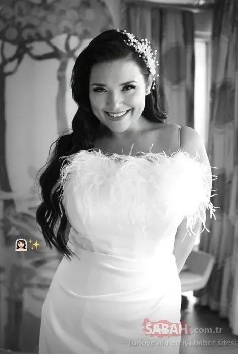 Şarkıcı Tuğçe Kandemir oğlunu paylaştı sosyal medya yıkıldı! ’Günaydın gıdık reis’