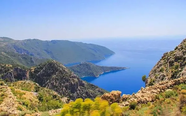 alman-kadin-turist-65-kilometrelik-tarihi-yolda-taraniyor-1792680457945.jpg