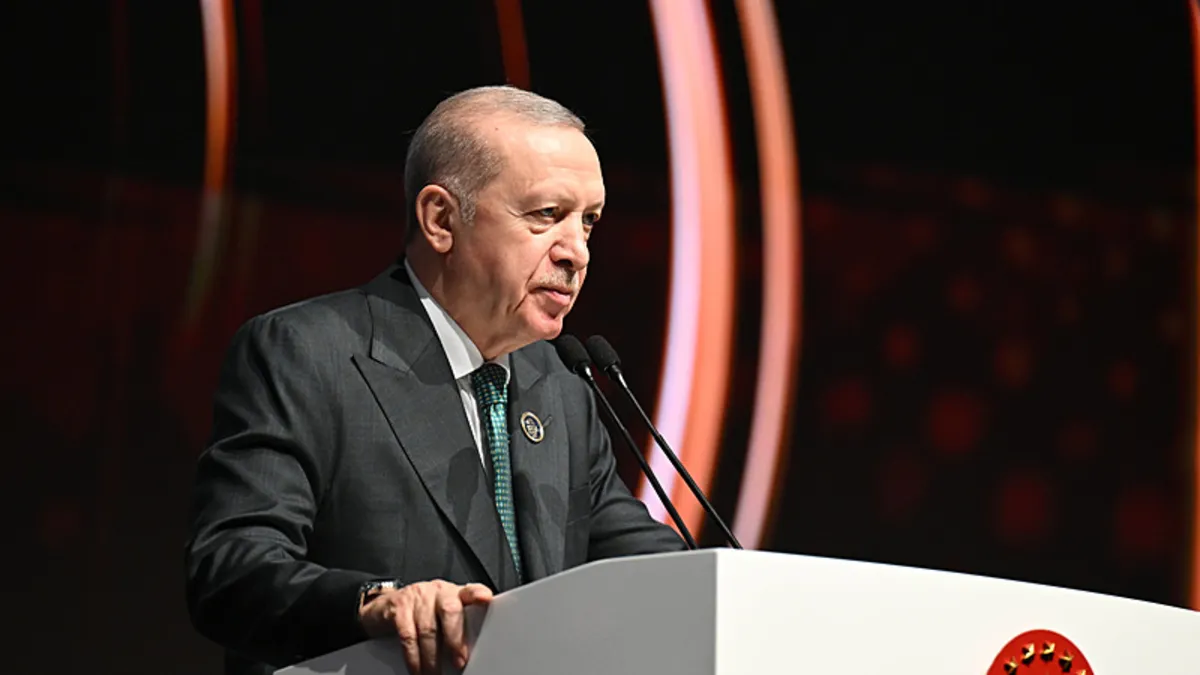 Antalya’dan dünyaya mesaj: Başkan Erdoğan’dan diplomasi rüzgarı! Liderler ile peş peşe görüşme Antalya’dan dünyaya mesaj: Başkan Erdoğan’dan diplomasi rüzgarı! Liderler ile peş peşe görüşme