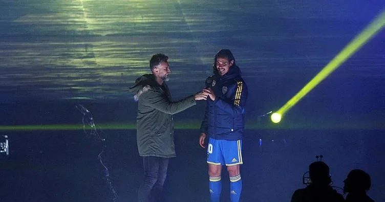 Edinson Cavani’ye coşkulu karşılama